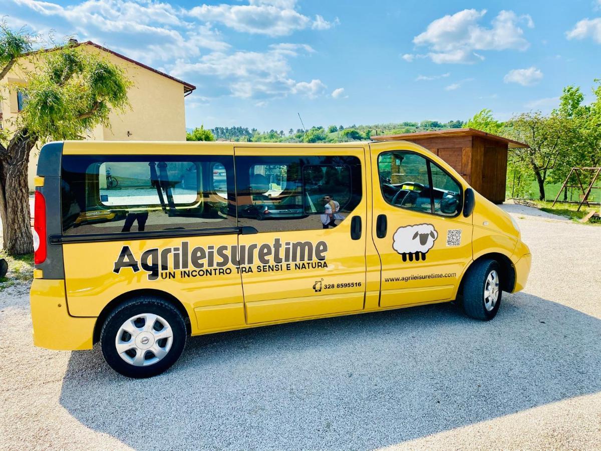 Agriturismo Agrileisuretime スポレート エクステリア 写真